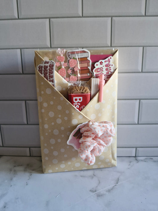 Booked & Wrapped - Romance