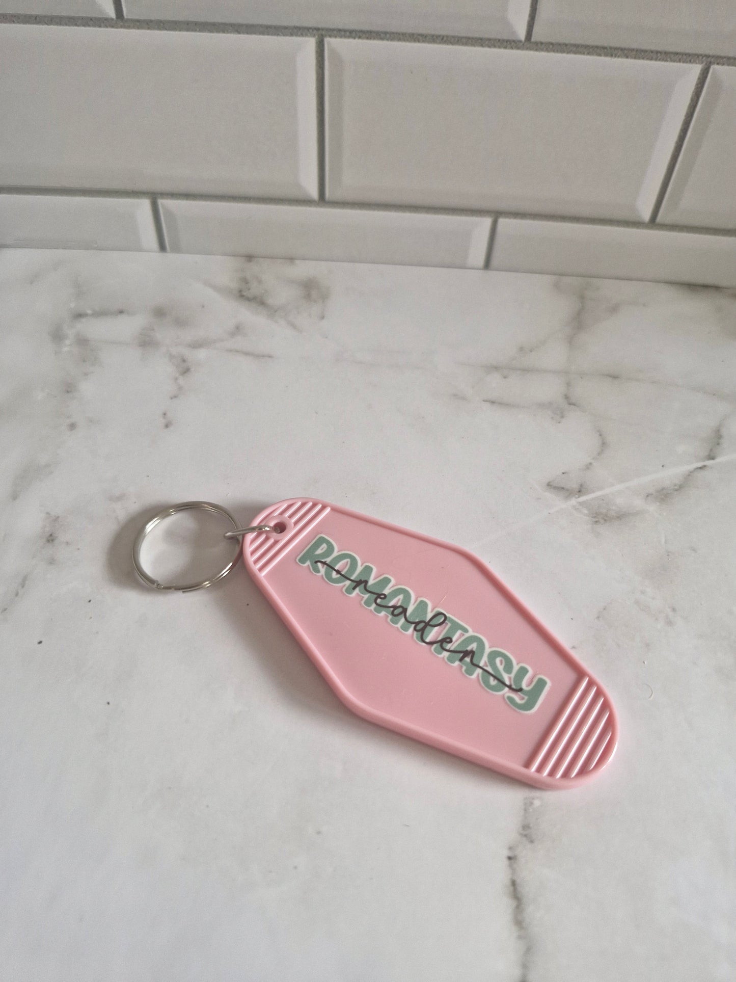 Hotel Genre Keyring - Romantasy Reader