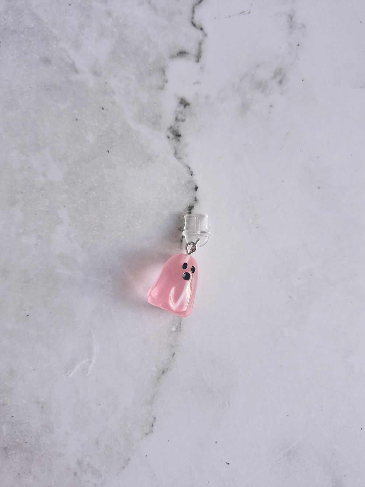 Jelly Ghosts E-Reader Charm