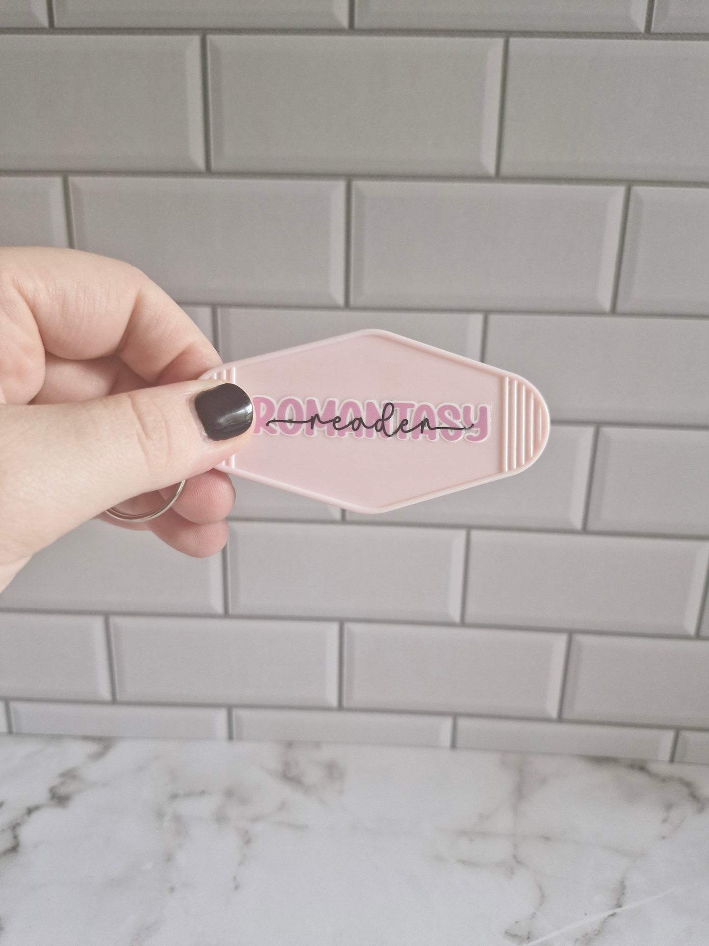 Hotel Genre Keyring - Romantasy Reader