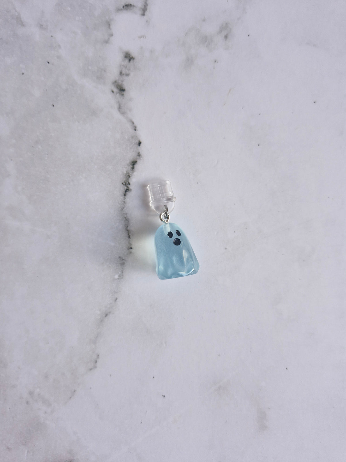 Jelly Ghosts E-Reader Charm